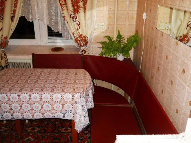 Квартира 2-Кімнатна Бюджетна Центр Парк-10Хв Wi-Fi Тернопіль Екстер'єр фото